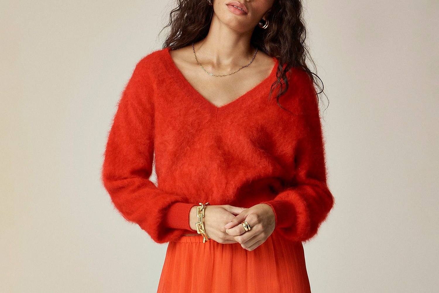 Brushed cashmere crop V-neck sweater